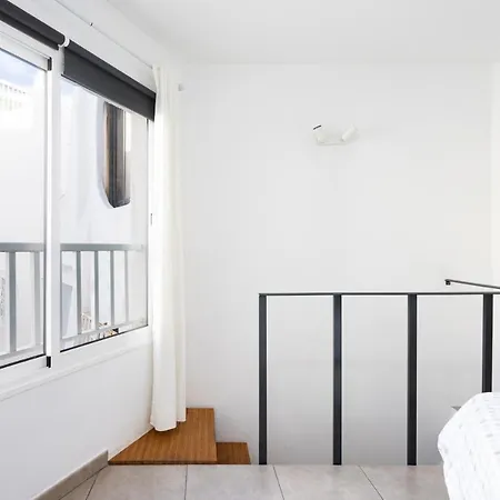 Apartment Home2book Duplex Disco Americas