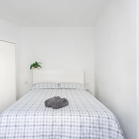 Apartment Home2book Duplex Disco Americas