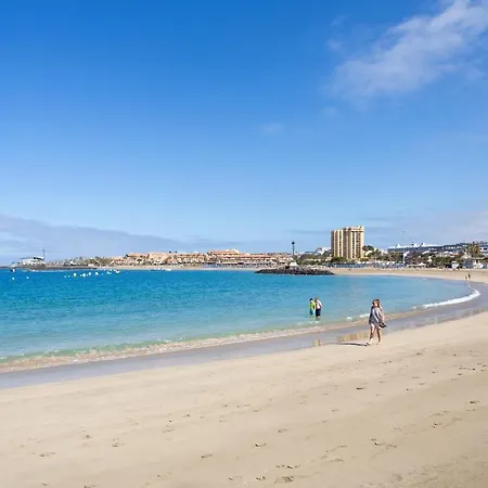 Home2book Party Duplex With Pool In Americas 아로나