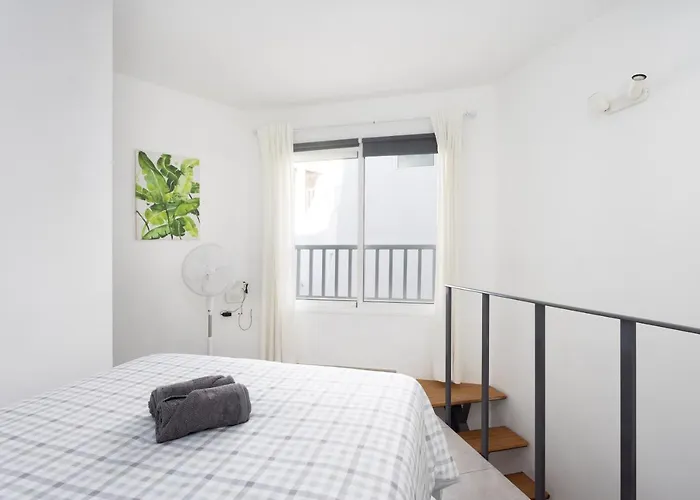 Home2book Party Duplex With Pool In Americas *